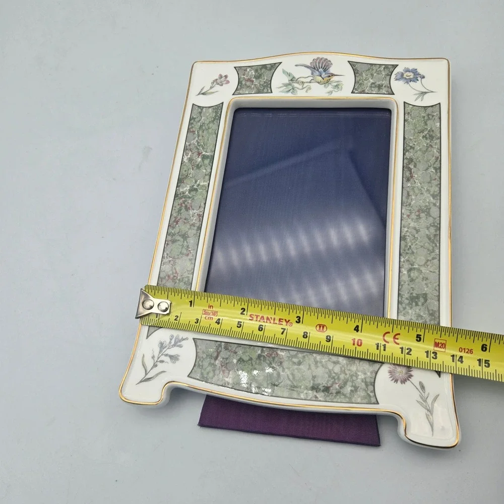 Wedgwood‎ Bone China Hummingbird & Flowers Picture Frame 5x7 Green Mother's Day